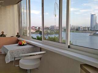 Апартаменты Апартаменты у реки Минск Апартаменты с видом на озеро-36